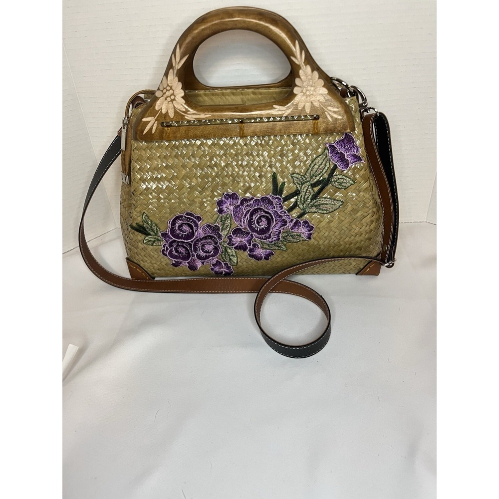 Wicker Purse With Wooden Carved Handle, Embroidered Purple Flowers,Zip Closure